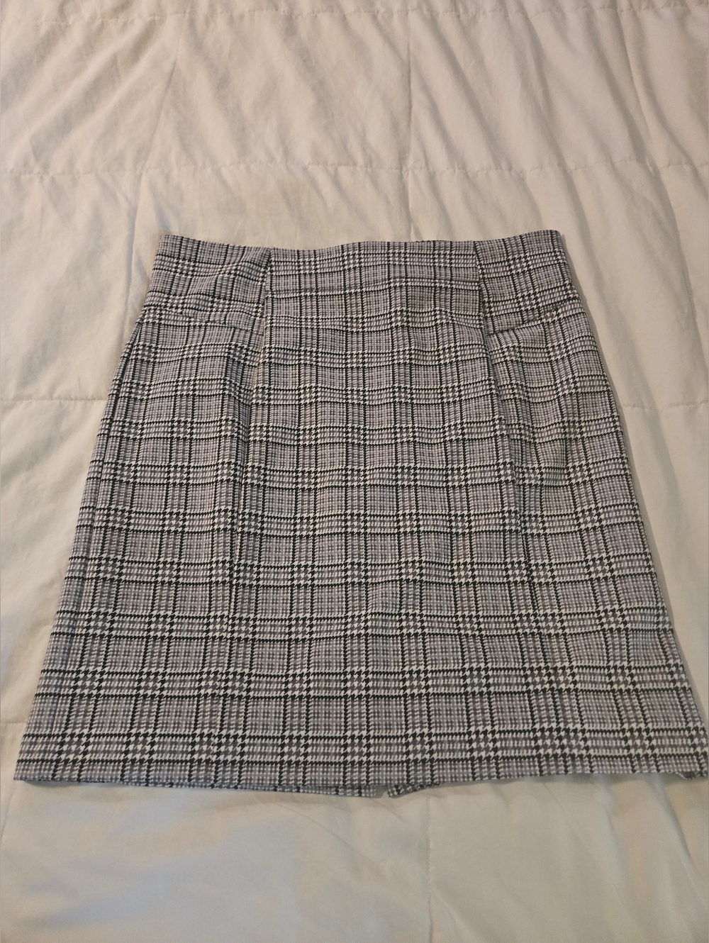 Classic Black and White Plaid Mini Skirt